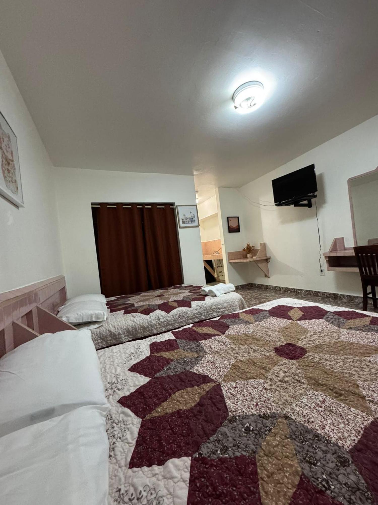 Hotel Rainbow - Miami - Little Havanna Екстер'єр фото
